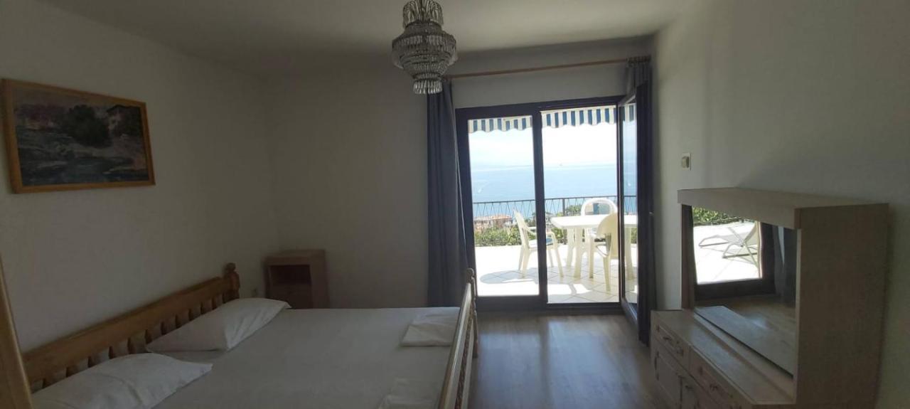 Ferienwohnung Mathilda Opatija Exterior foto